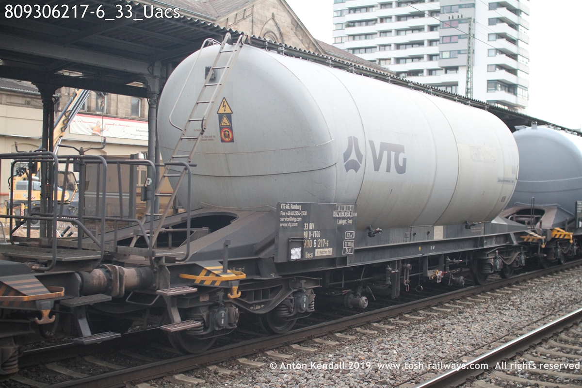 809306217-6_33_Uacs.JPG